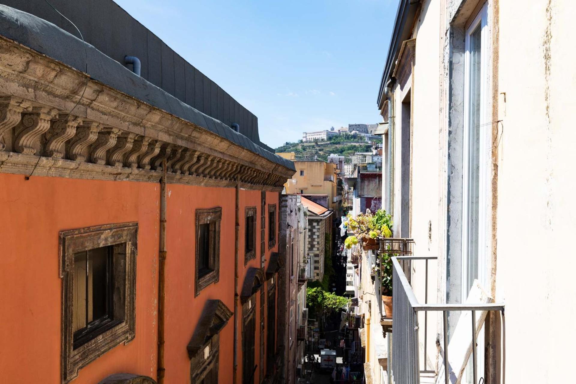 Spaccanapoli Casa Tre Santi エクステリア 写真